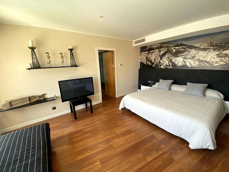 Tranquilium House Torremolinos Villa 0*,